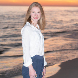 Meet your Posher, Alexandra